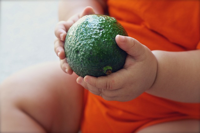 Svezzamento: quale alimentazione seguire per il benessere del tuo bambino?
